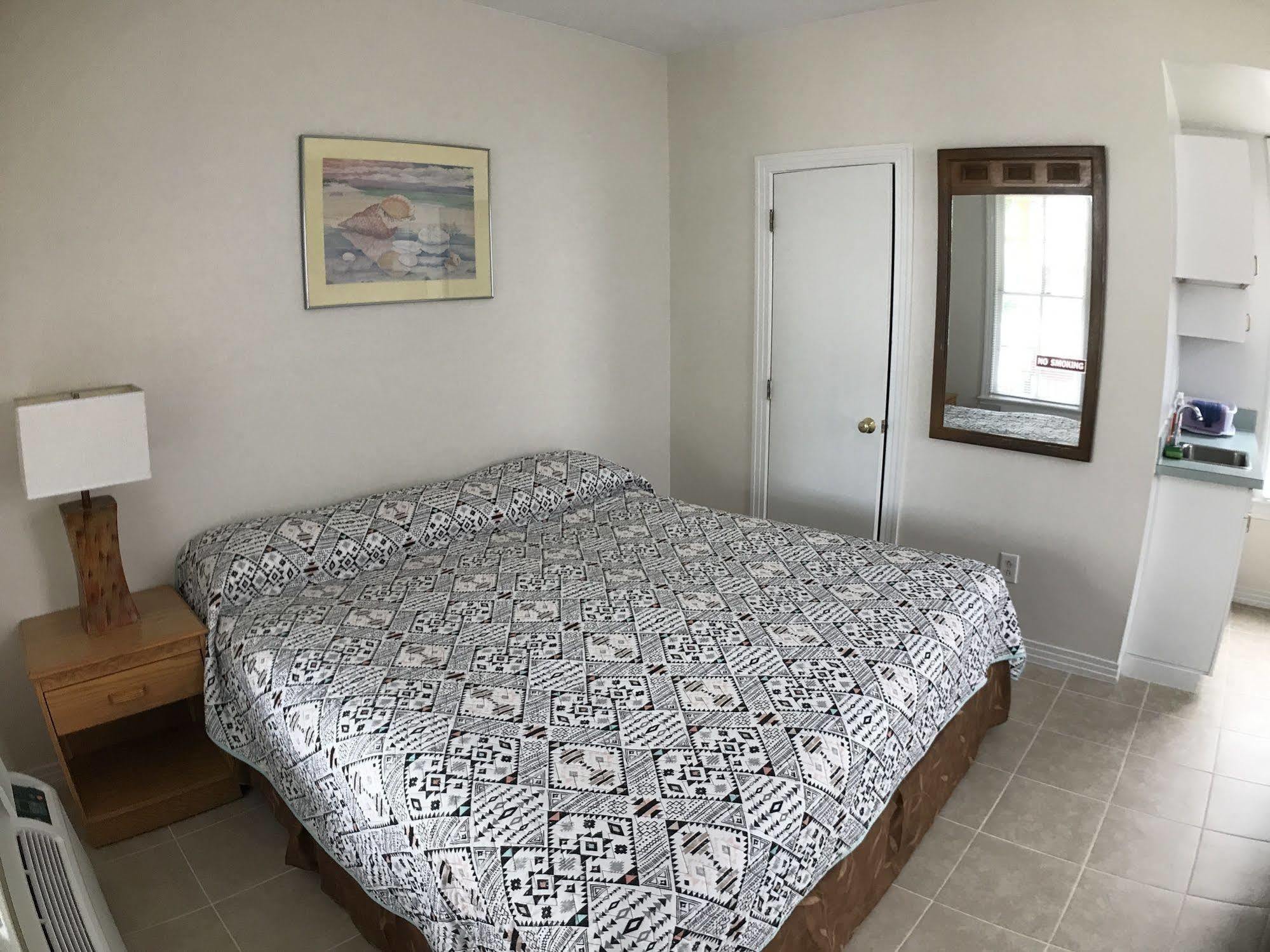 Ocean Cove Motel Вирджиния Бийч Екстериор снимка