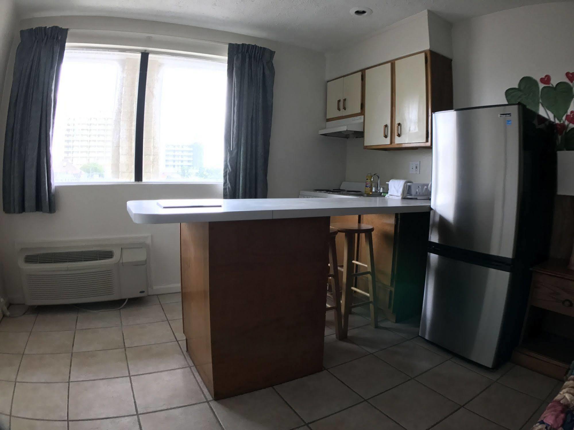 Ocean Cove Motel Вирджиния Бийч Екстериор снимка
